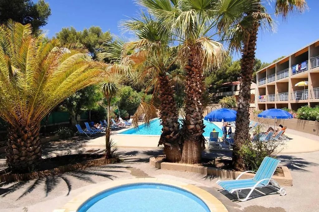 Sanary sur Mer Appartement 30m2 T2 avec terrasse Piscine 10min à pied de la plage 0*, Sanary-sur-Mer